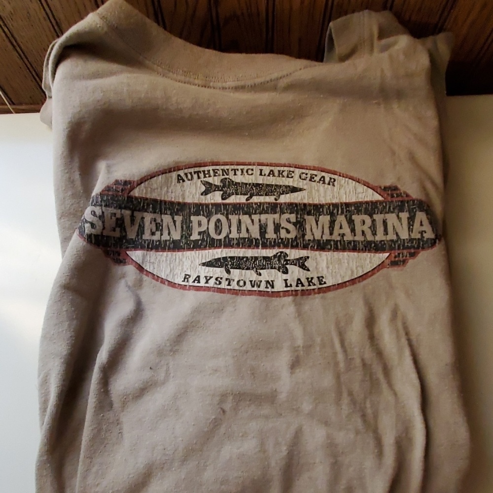 T shirt